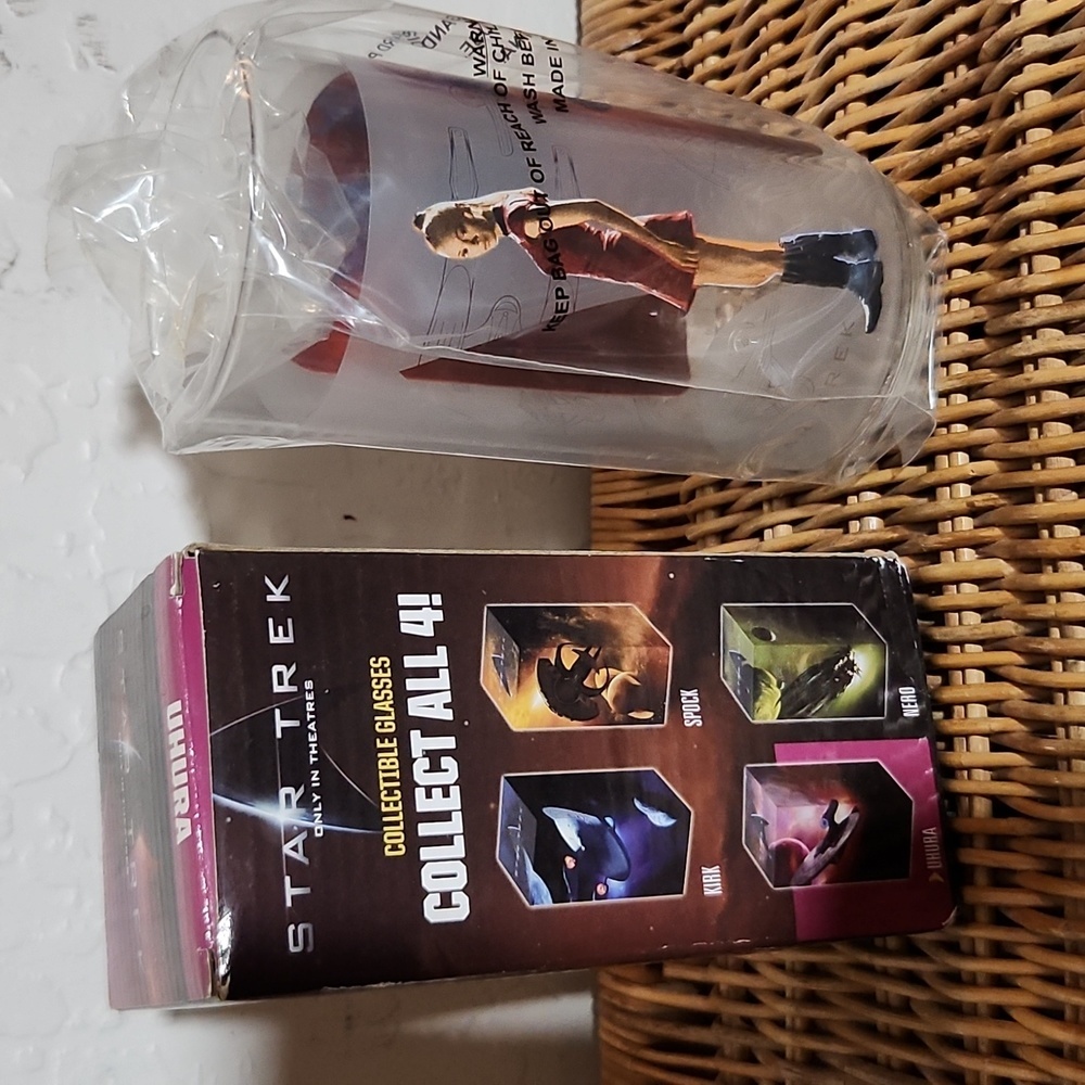 Paramount Star Trek Uhura Glass Cup 2008